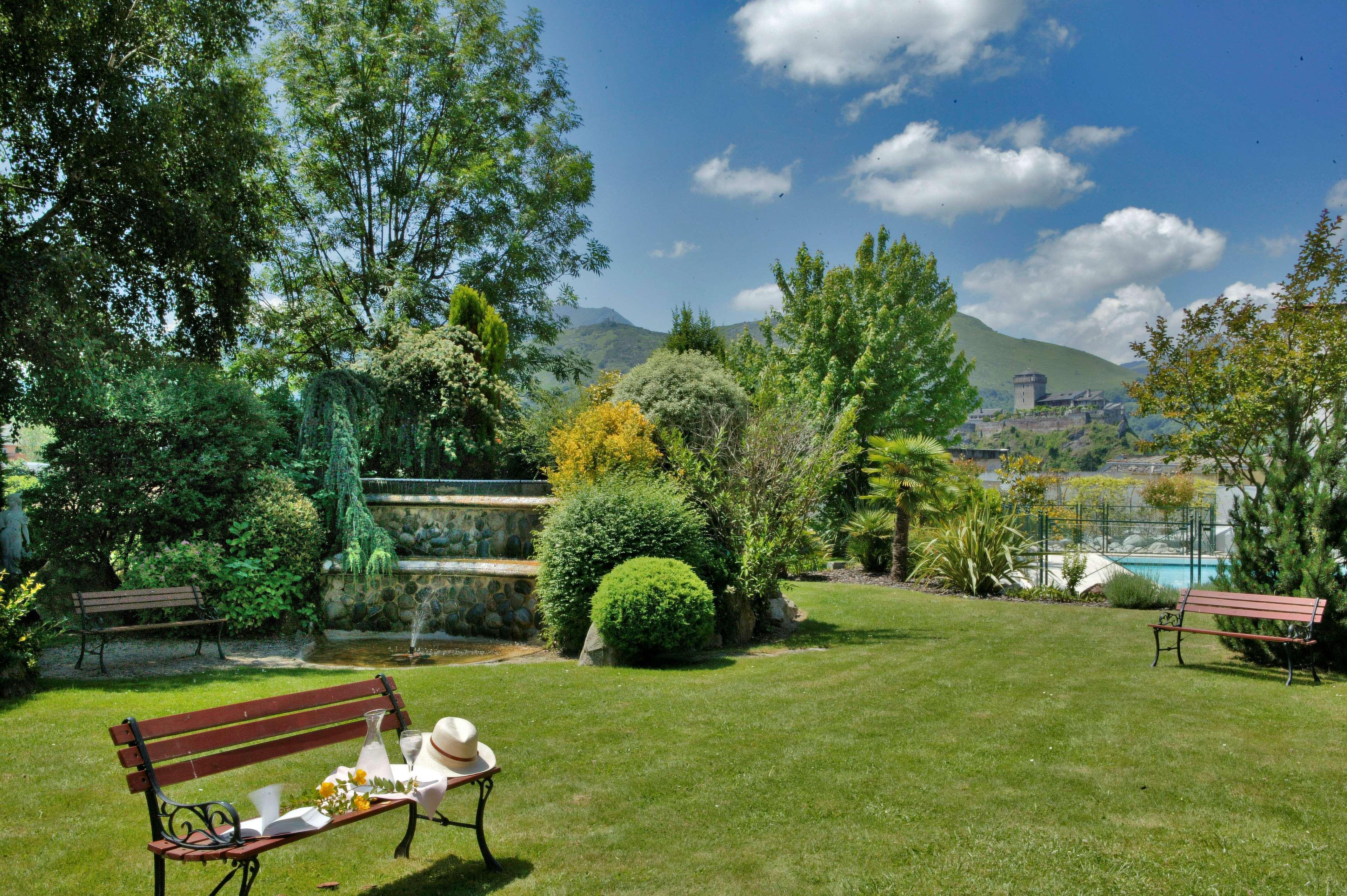 Western Beausejour Lourdes